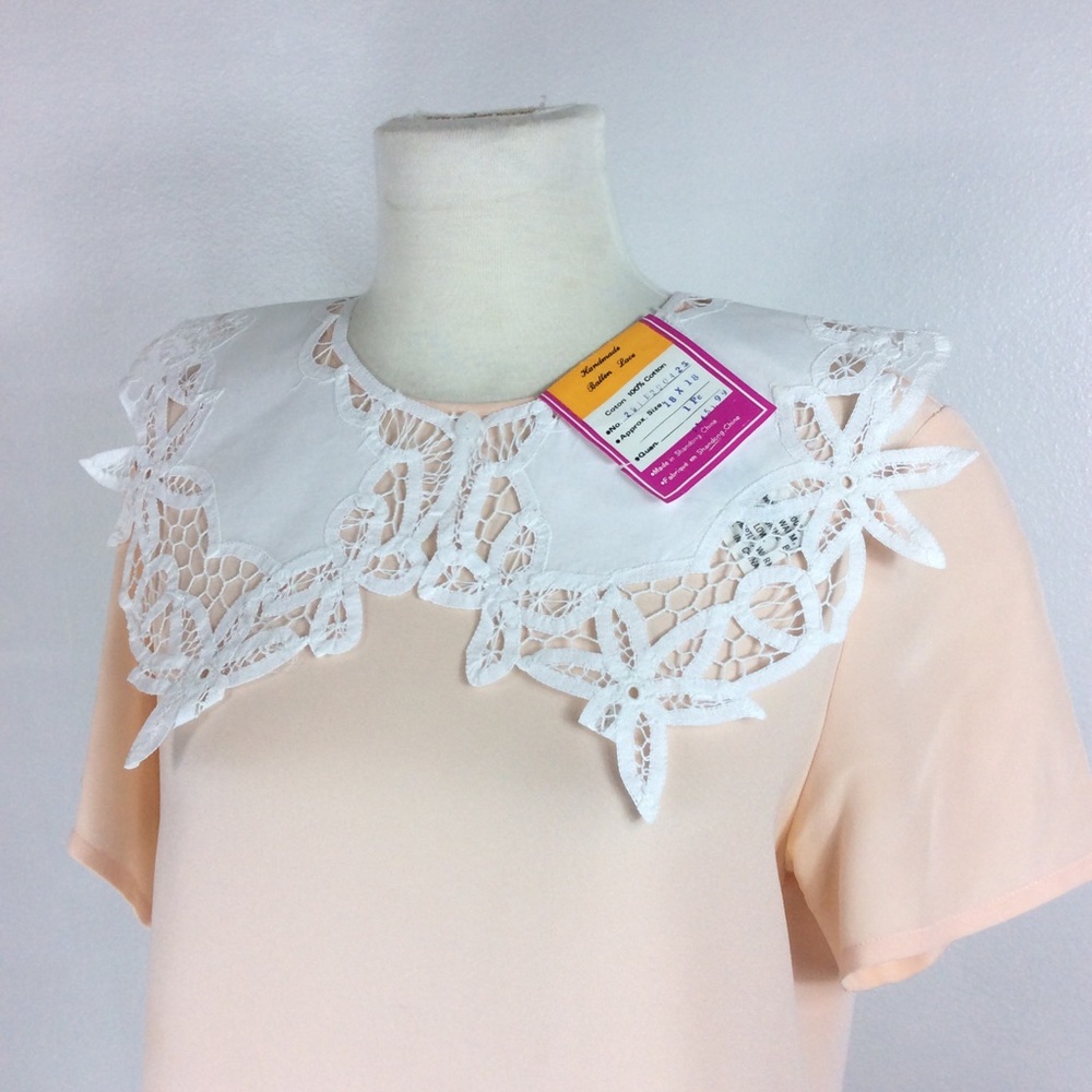 White Battenburg Lace Embroidered Detach Collar